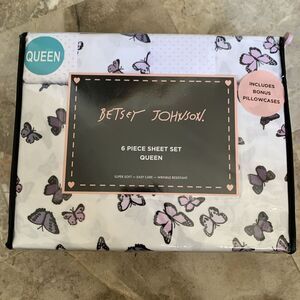 BETSEY JOHNSON 6 Pc Queen Sheet Set Butterfly Fantasy Dance NEW